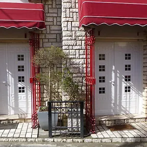 https://andi-apartments.hotels-in-tirana.com